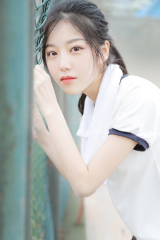 秘书边打电话边被躁BD